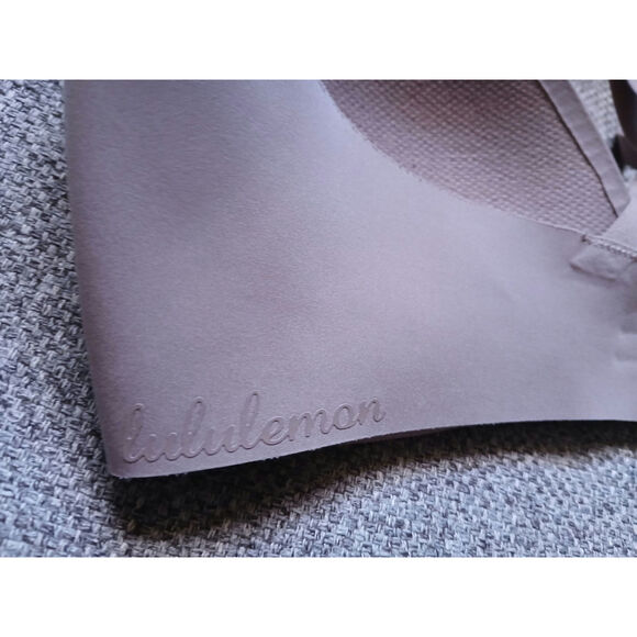 Lululemon Take Shape Sports Bra 34B Black Athletic Yoga Running Medium - Picture 4 of 7